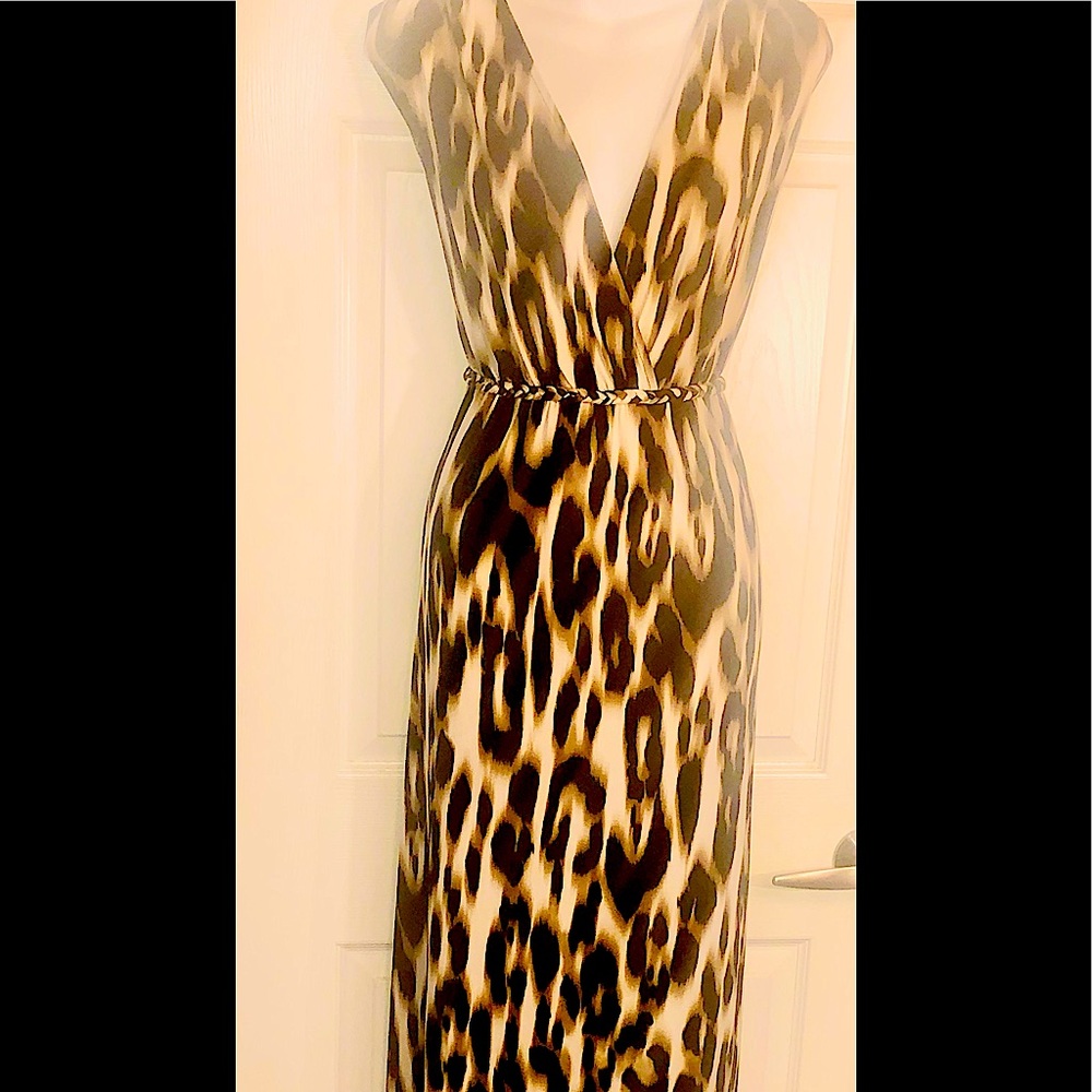 PLUS SIZE ANIMAL PRINT MAXI DRESS - Picture 5 of 5